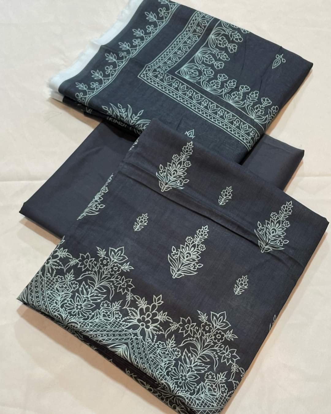 KHAADI UNSTITCHED LAWN