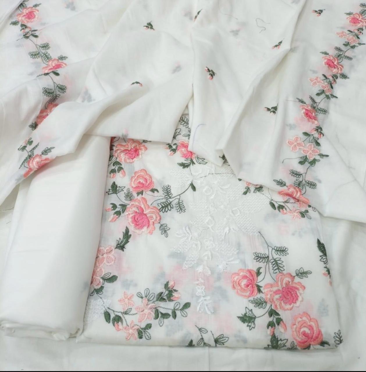 LAWN 3 PCS EMBROIDERED SUIT