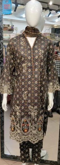 Bin Saeed Dhaga kari Lawn 3 PCs Suit