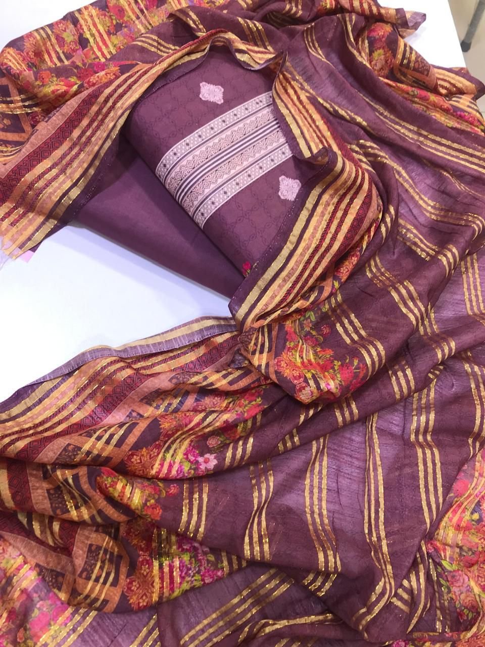 MIX BRAND PRINTED LAWN COLLECTION