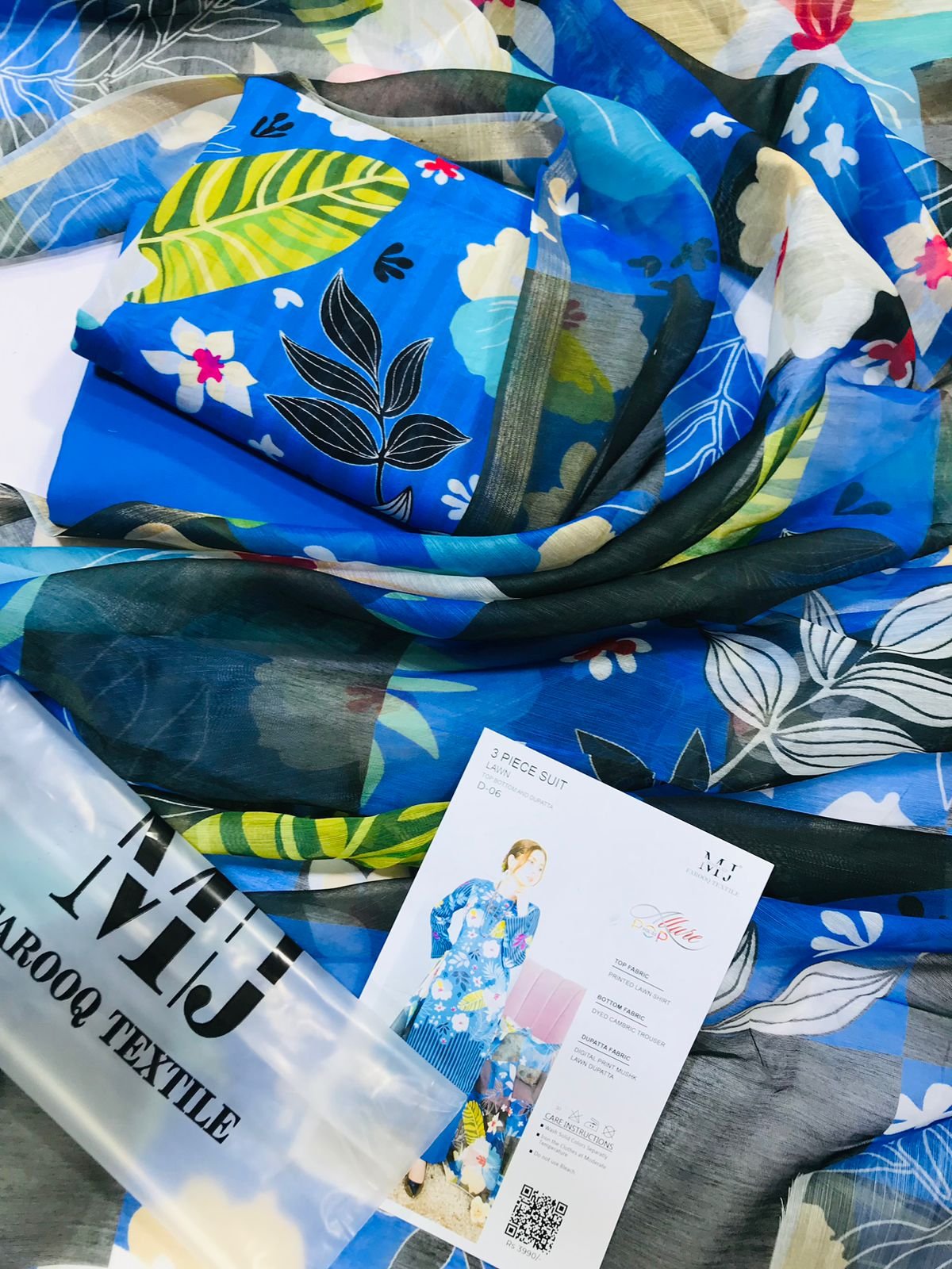 3 Piece Lawn with *ALLURE* Stamp.